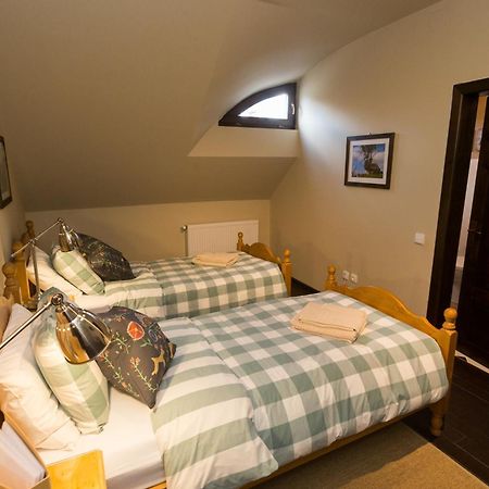 ホテル Ratiu House トゥルダ エクステリア 写真